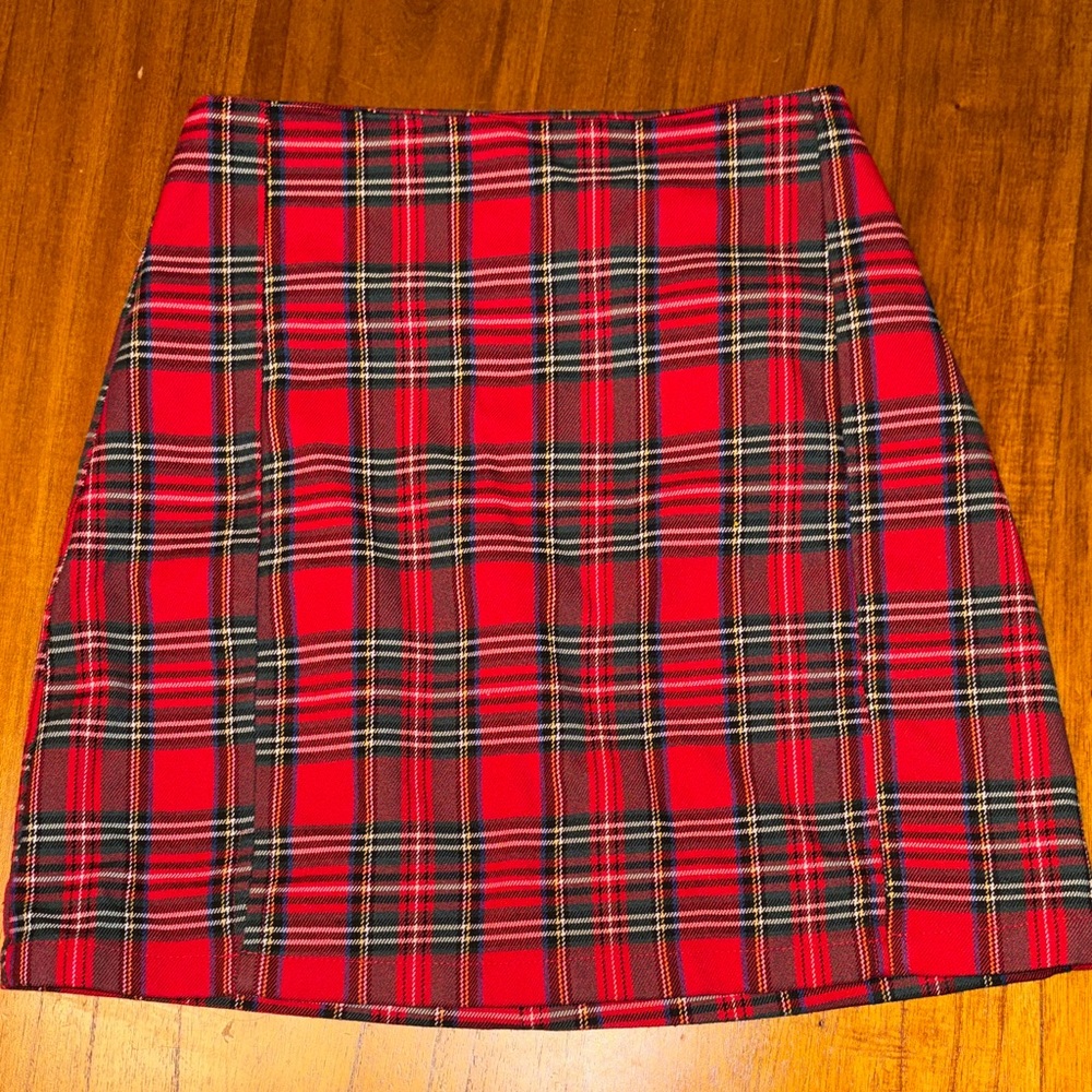 Red Plaid Mini Skirt - Classic Tartan Women's Skirt